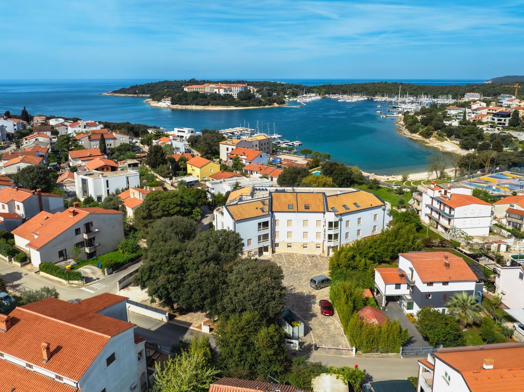 Apartment Klara Pjescana Uvala Dış mekan fotoğraf